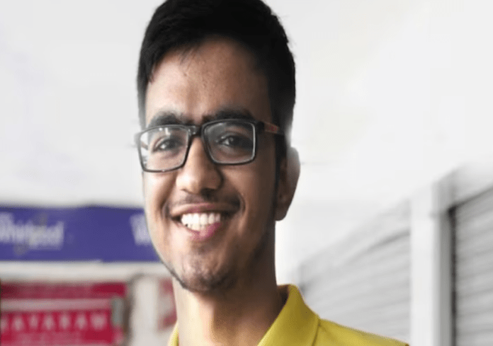 Meet IIT-JEE topper with AIR 1, son of income tax officer, he went on to pursue...